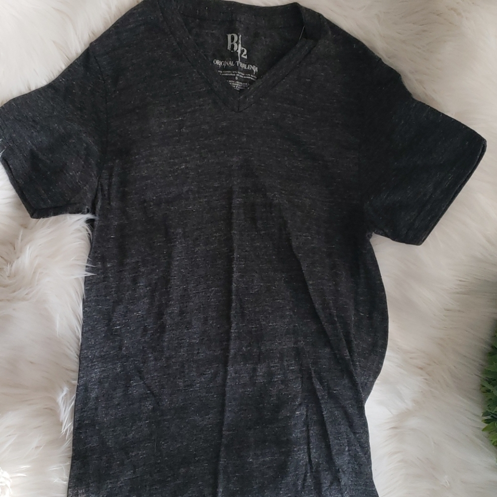 B2 Gray V Neck T Shirt